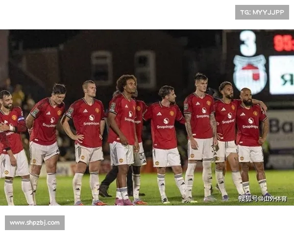 曼联正式宣布签约斯洛文尼亚前锋本杰明·谢斯科加入球队