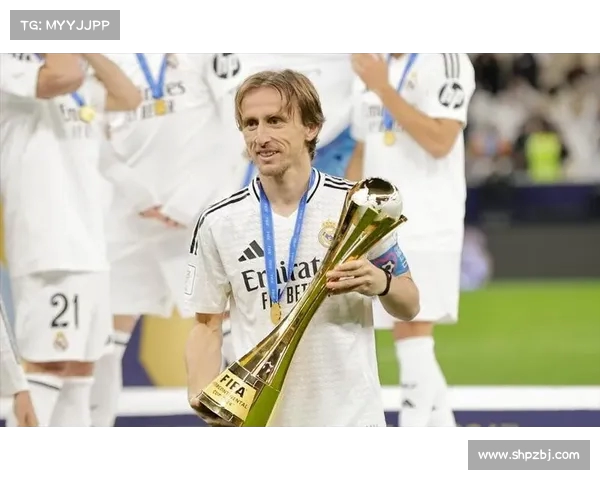 莫德里奇成就辉煌 独一无二成意甲唯一获得金球奖球员